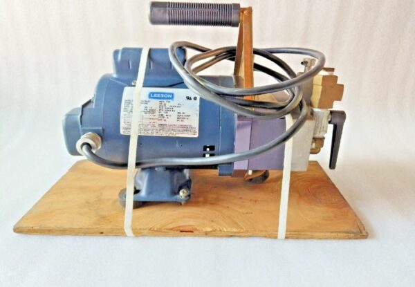 wheeler rex hydro static test pump 39300 p.s.i. 300 g.p.m. 4 model39300